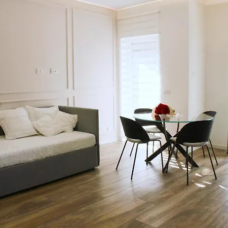 M Luxury Lägenhet *