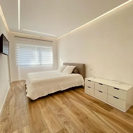 M Luxury Neapel